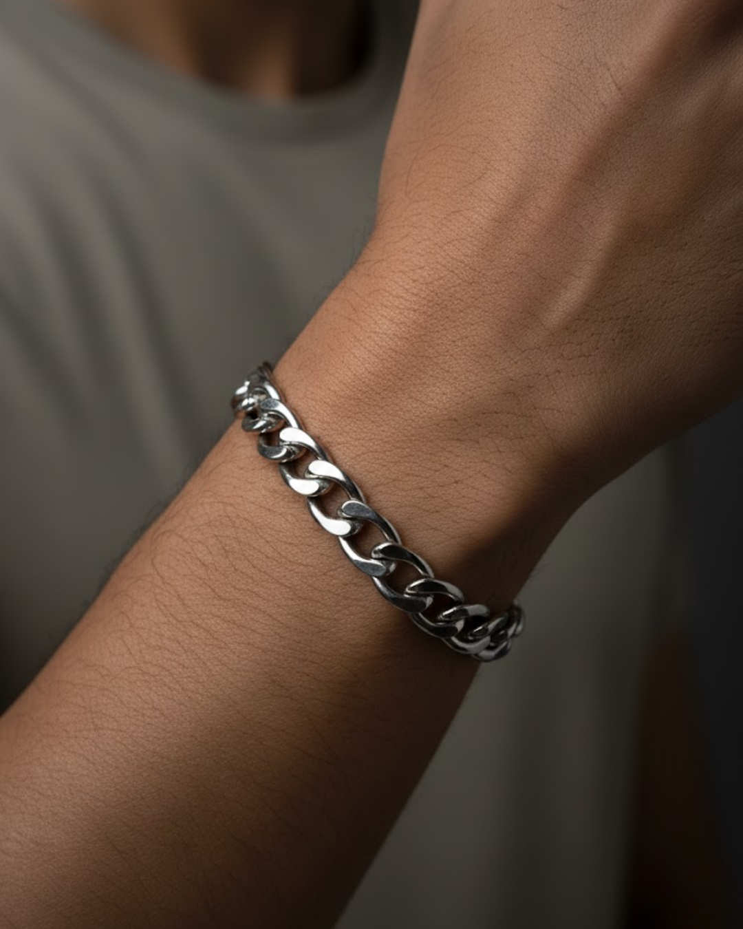 Titan Edge Cuban Link Bracelet for Men – Premium Stainless Steel Magnetic Clasp