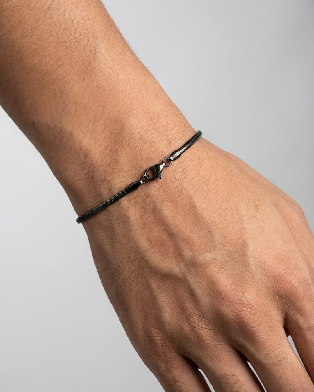 Shadow Flex Minimal Chain Bracelet for Men – Matte Black Stainless Steel