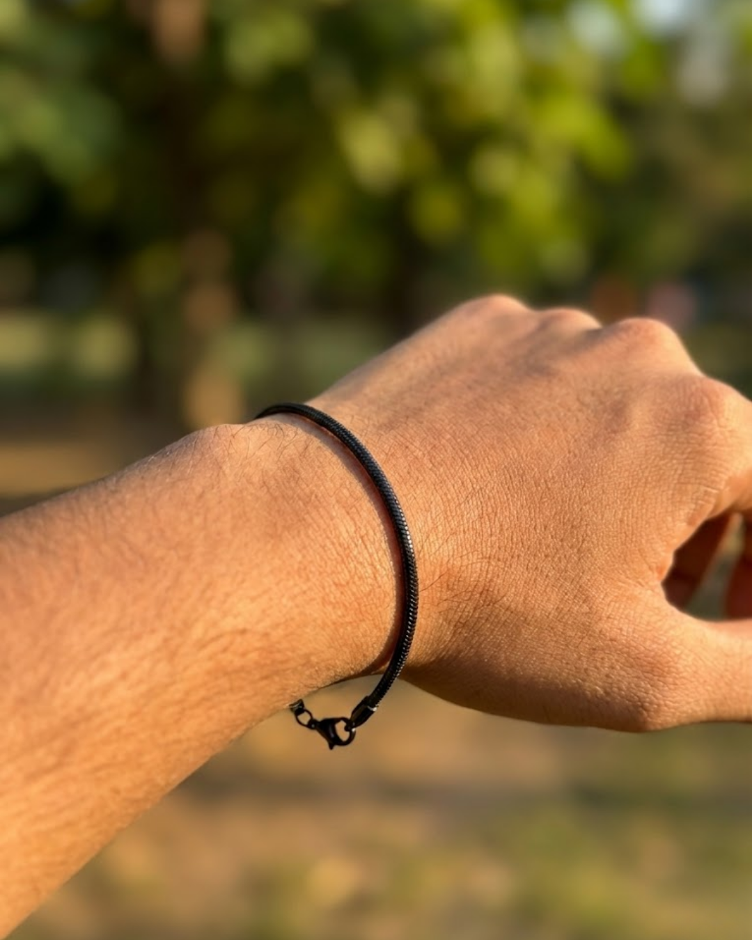 Shadow Flex Minimal Chain Bracelet for Men – Matte Black Stainless Steel